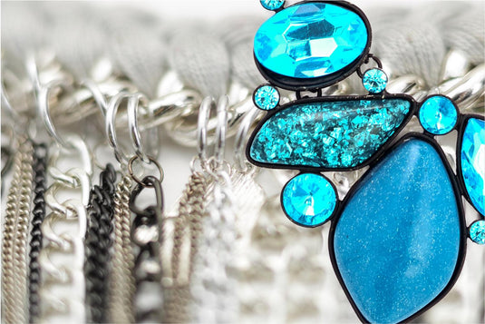 What's Contrast & Value? | The ULTIMATE Jewellery Guide Part 6 - Affordable Jewellery Supplies