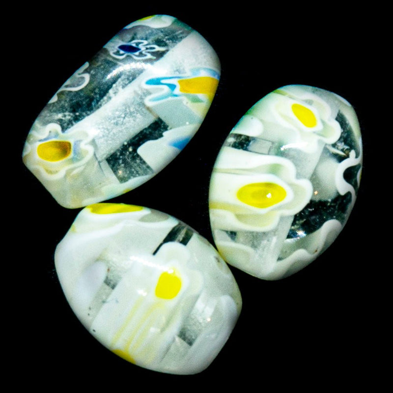 Load image into Gallery viewer, Millefiori Glass Oval 8mm x 6mm Yellow - Affordable Jewellery Supplies