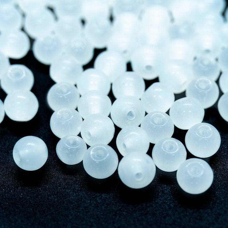 Load image into Gallery viewer, Baking Painted Imitation Jade Glass Round Beads 4.5 - 5 mm White - Affordable Jewellery Supplies