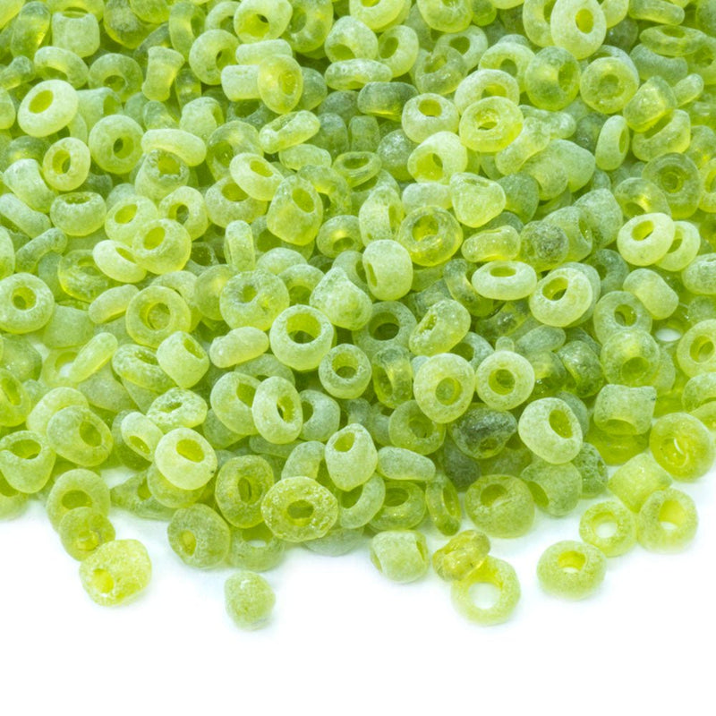 Load image into Gallery viewer, Transparent Seed Beads 11/0 Mint Green - Affordable Jewellery Supplies

