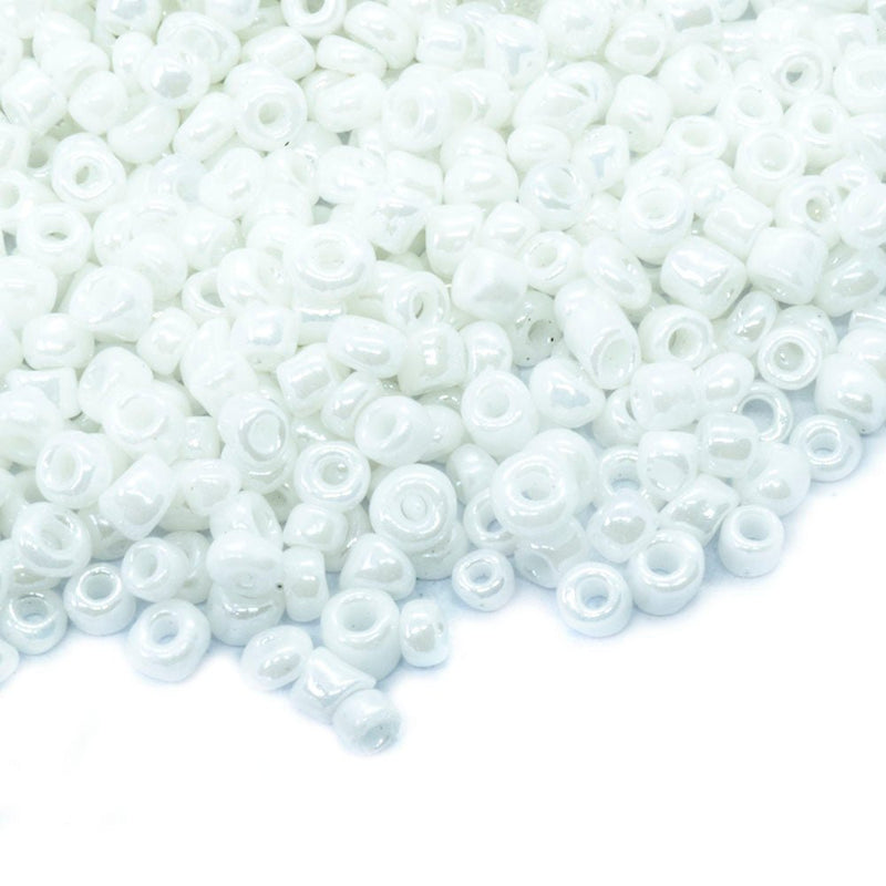 Load image into Gallery viewer, Ceylon Seed Beads 11/0 White - Affordable Jewellery Supplies
