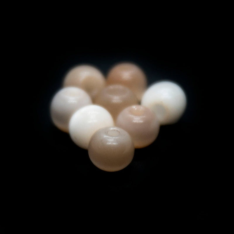 Load image into Gallery viewer, Cats Eye (Fibre Optic Glass) Round 4mm - 6mm Beige - Affordable Jewellery Supplies
