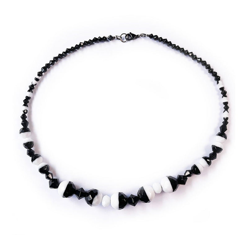 Load image into Gallery viewer, Black and White Necklace Kit Black &amp; White Side by Side - Affordable Jewellery Supplies
