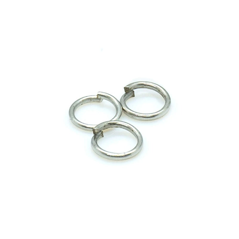 Load image into Gallery viewer, Jump Rings Round 22 Gauge 4mm Nickel - Affordable Jewellery Supplies
