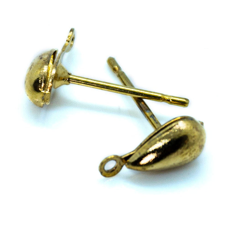 Load image into Gallery viewer, Teardrop Earring Stud Posts 7mm x 4mm Gold - Affordable Jewellery Supplies
